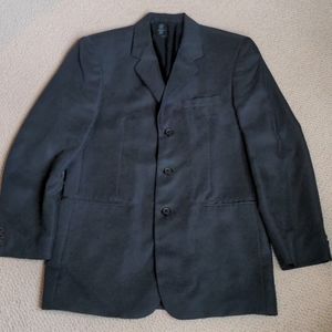 Claiborne Three Button Coat 38R